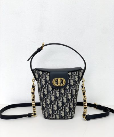 Replika Dior 30 Montaigne Ravkæde