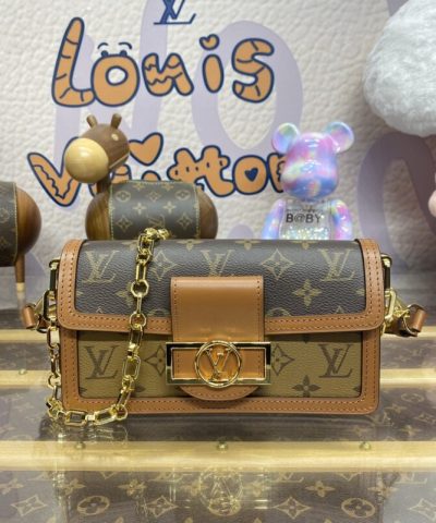 Replika Louis Vuitton Dauphine East West Brun