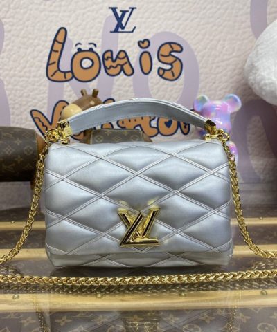 Réplica da bolsa Louis Vuitton Go – 14 prateada