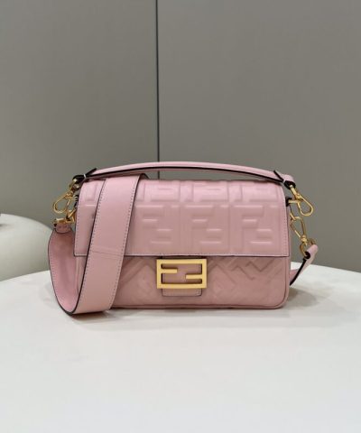 Replica Fendi Baguette Roze
