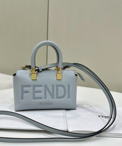 レプリカ フェンディ バイザウェイ ボストン スカイブルー