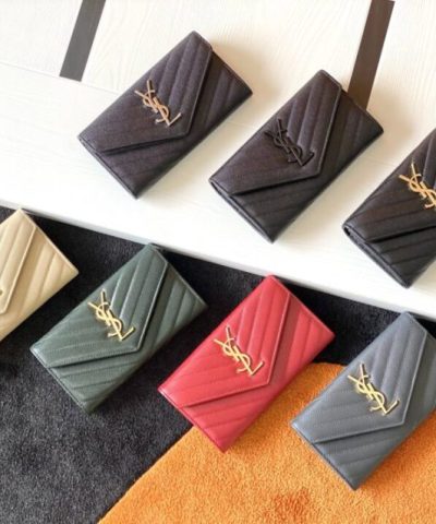 Carteira grande com aba Yves Saint Laurent
