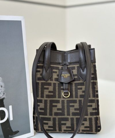 Réplica Fendi Origami Pequena Marrom Algodão