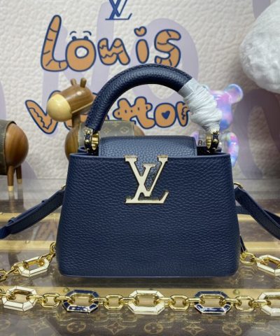 Replika Loius Vuitton Capucines Dark Blue