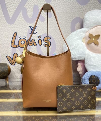 Replica Louis Vuitton Low Key Hobo Marrone