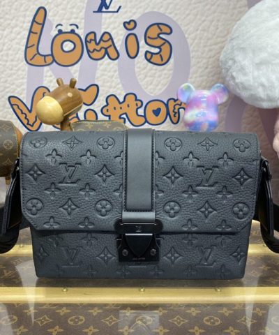 Replica Louis Vuitton S – Cape Messenger Full Black
