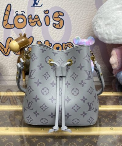 Replika Louis Vuitton Neonoe Bb Silver