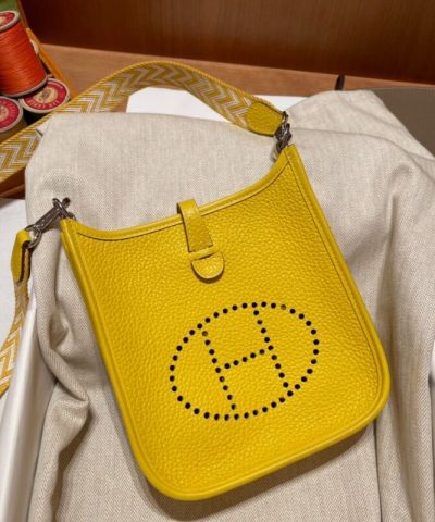 Αντίγραφο Hermès Evelyne II Tpm Κίτρινο