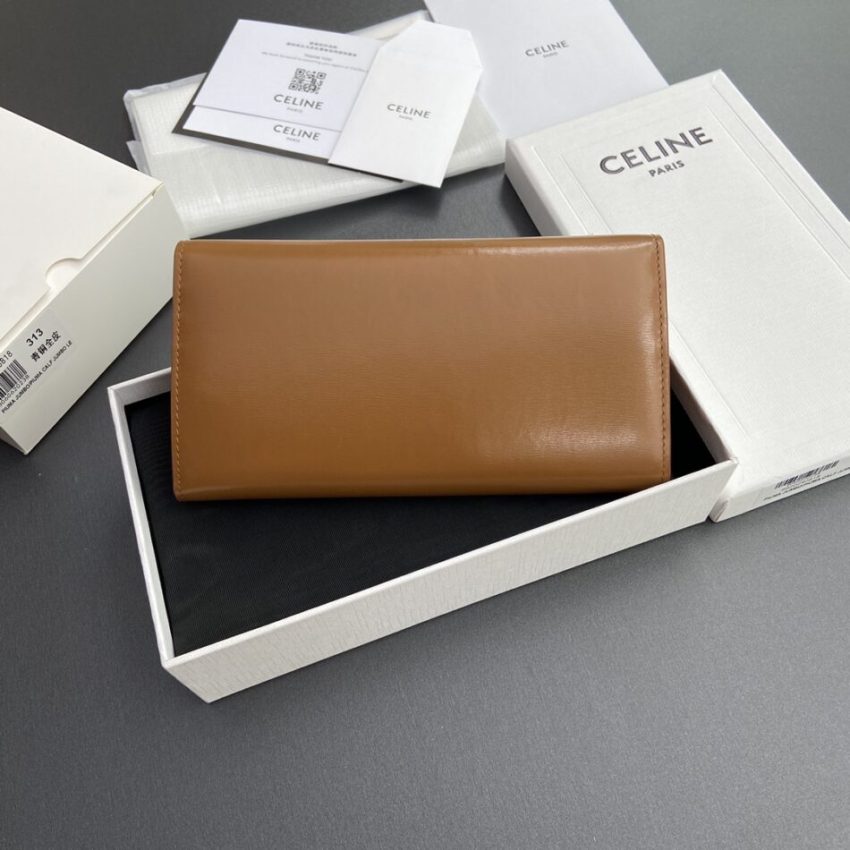 celine-triumphe-wallet-img_c4e87dad_20240825_i1724565414_3047_2.jpg Celine Triumphe Long Wallet - interior