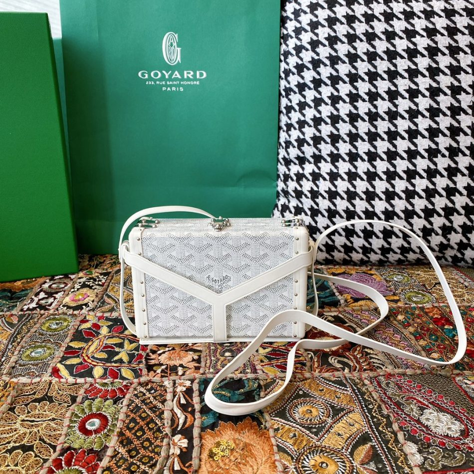 Goyard Minaudiere Evening Trunk Dupe - LuxeCarryMe