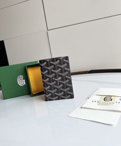 ゴヤール サンピエール カード ウォレット