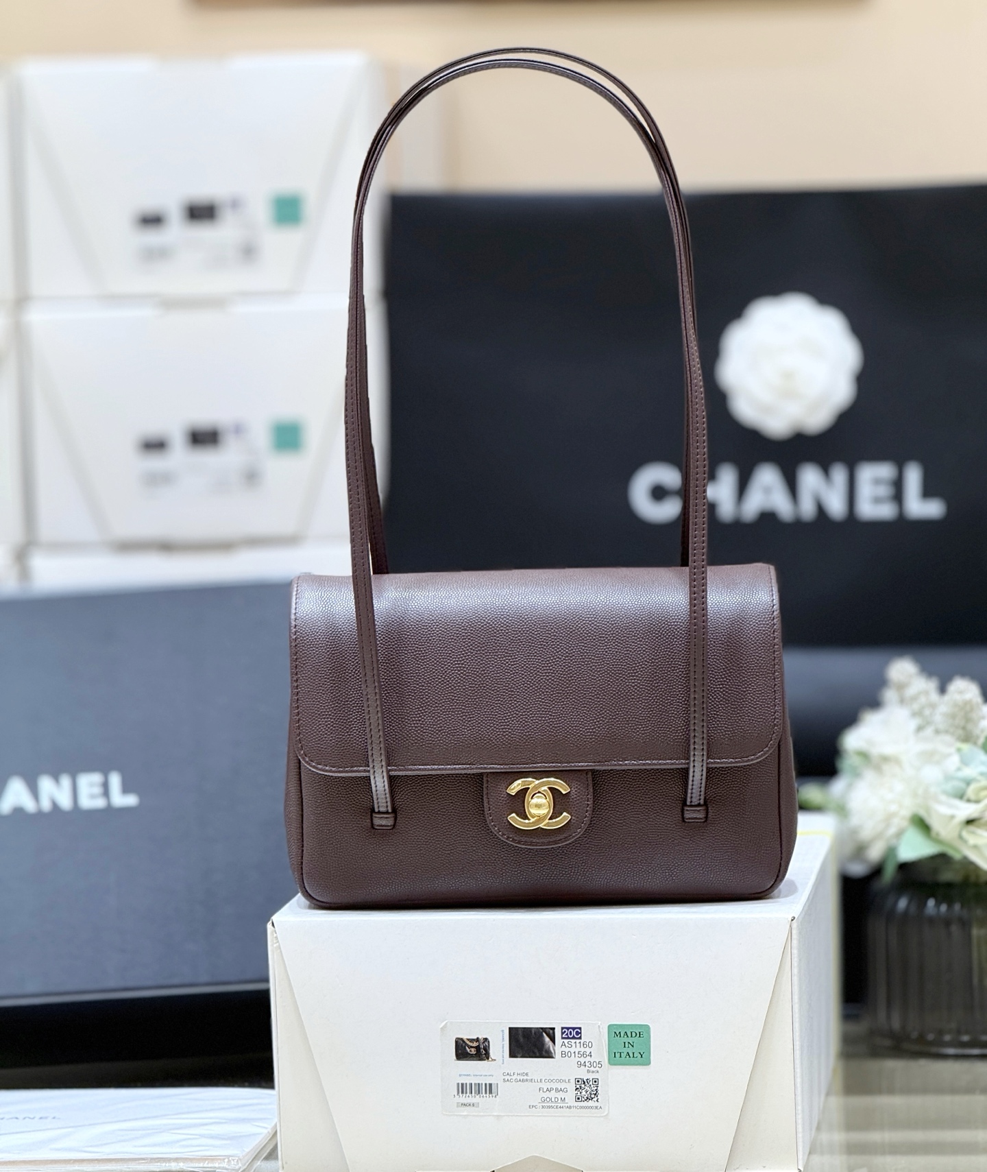 141410_dark-brown_6 Chanel Preppy Coco 26 Bag Dark Brown - chanel preppy coco dupe detail 5