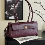 Chanel 26S East West Tote Burgundy - chanel tote bag replica detail 1