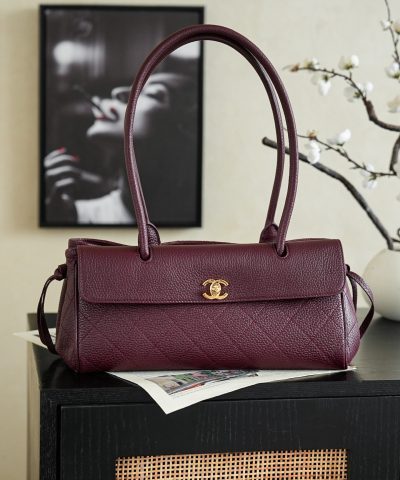Chanel 26S East West Tote Burgundy - chanel tote bag replica detail 3
