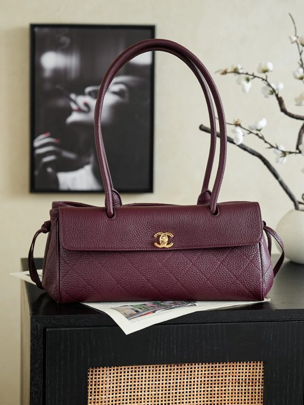Chanel 26S East West Tote Burgundy - chanel tote bag replica detail 3