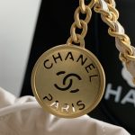 141537_beige_7 Chanel 22 Mini Bag Beige - chanel 22 mini beige dupe detail 6