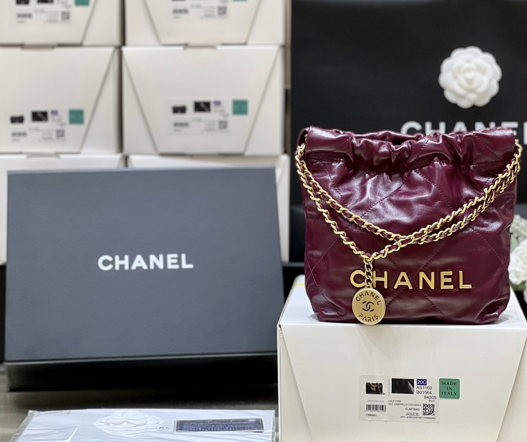 Chanel 22 Mini Bag Burgundy - chanel 22 mini burgundy replica detail 1