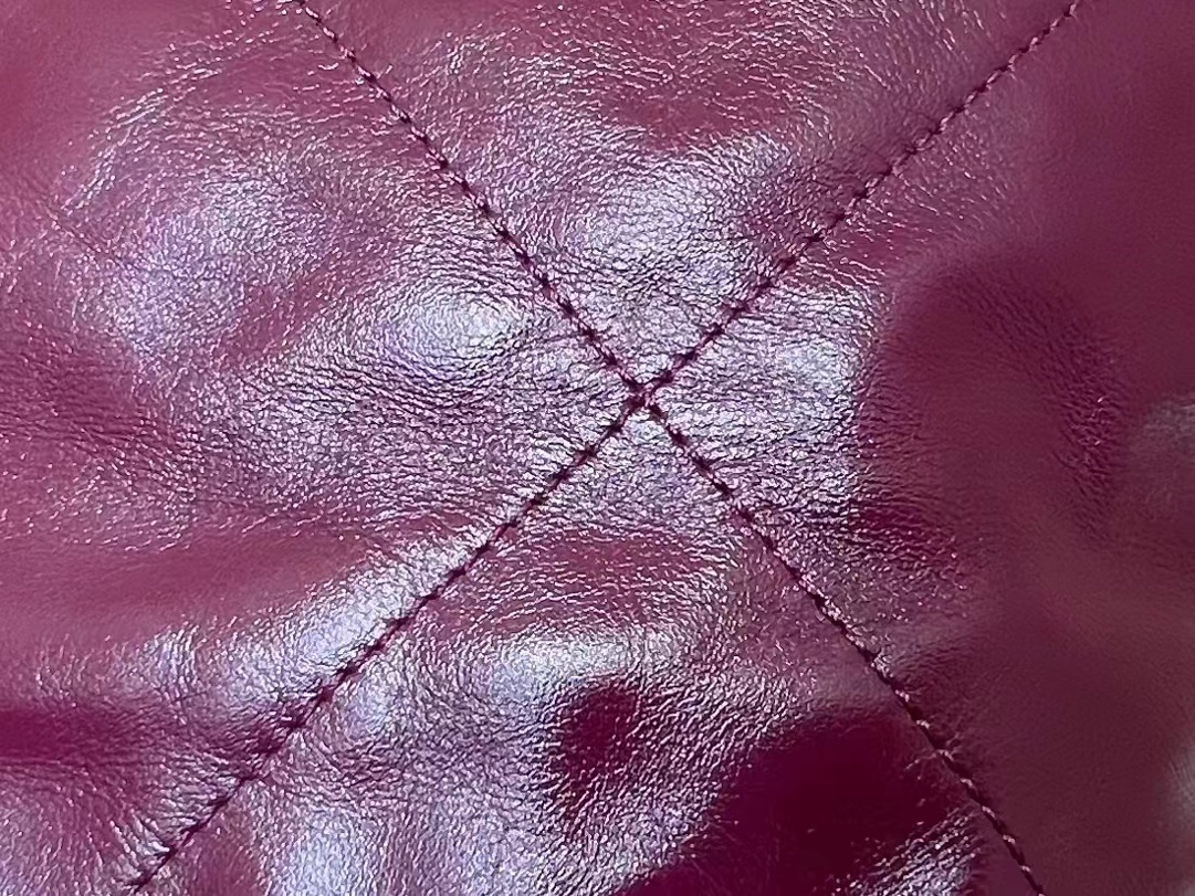 Chanel 22 Mini Bag Burgundy - chanel 22 mini burgundy replica detail 3