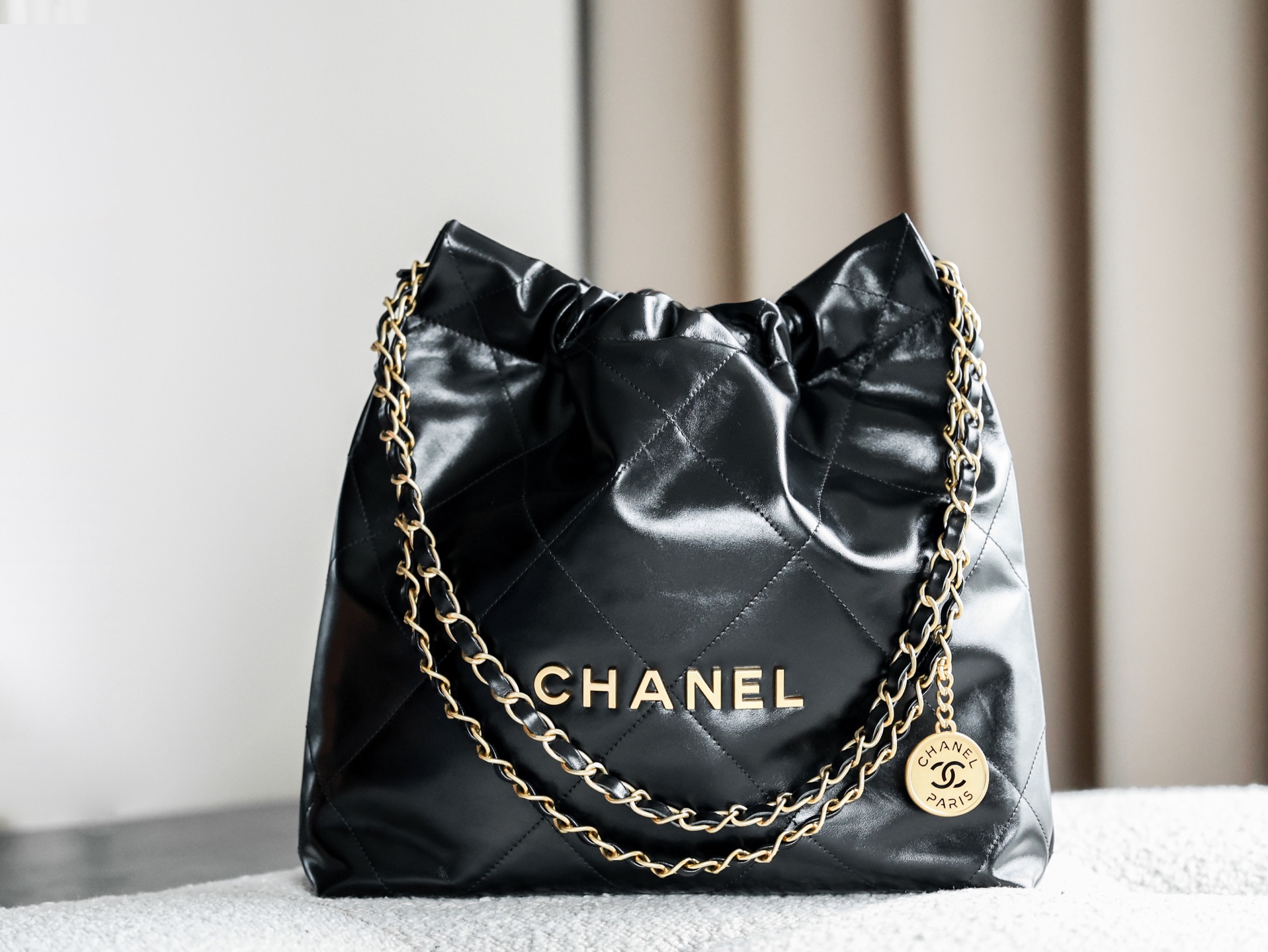 71258_black_1 Chanel 22 Medium Bag Black - chanel 22 medium dupe front view