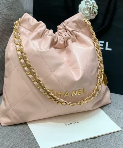 Chanel 22 Medium Bag Pale Pink - chanel 22 pink replica front view