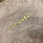 71289_pale_pink_2 Chanel 22 Medium Bag Pale Pink - chanel 22 pink replica detail 1