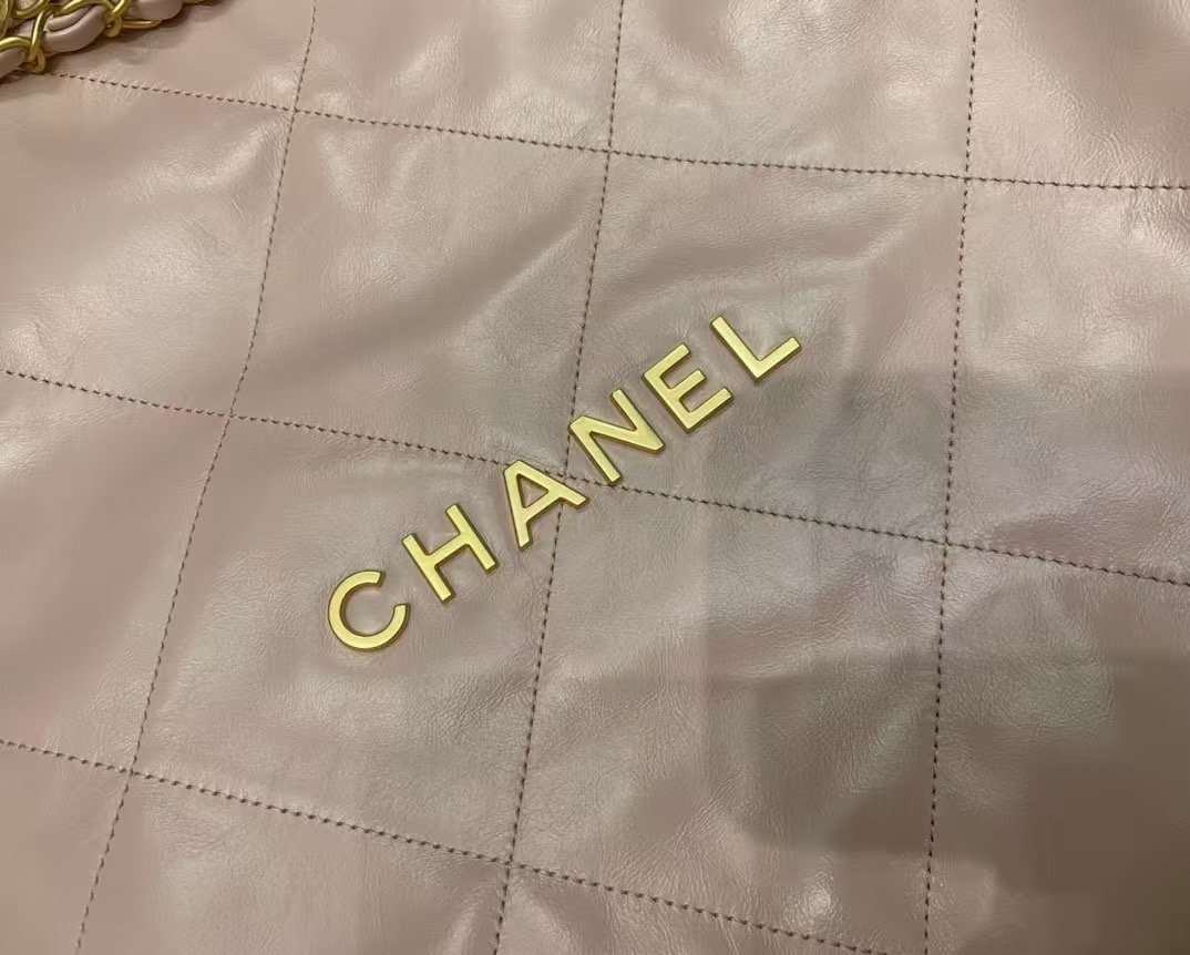 71289_pale_pink_2 Chanel 22 Medium Bag Pale Pink - chanel 22 pink replica detail 1