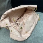 71289_pale_pink_4 Chanel 22 Medium Bag Pale Pink - chanel 22 pink replica detail 3