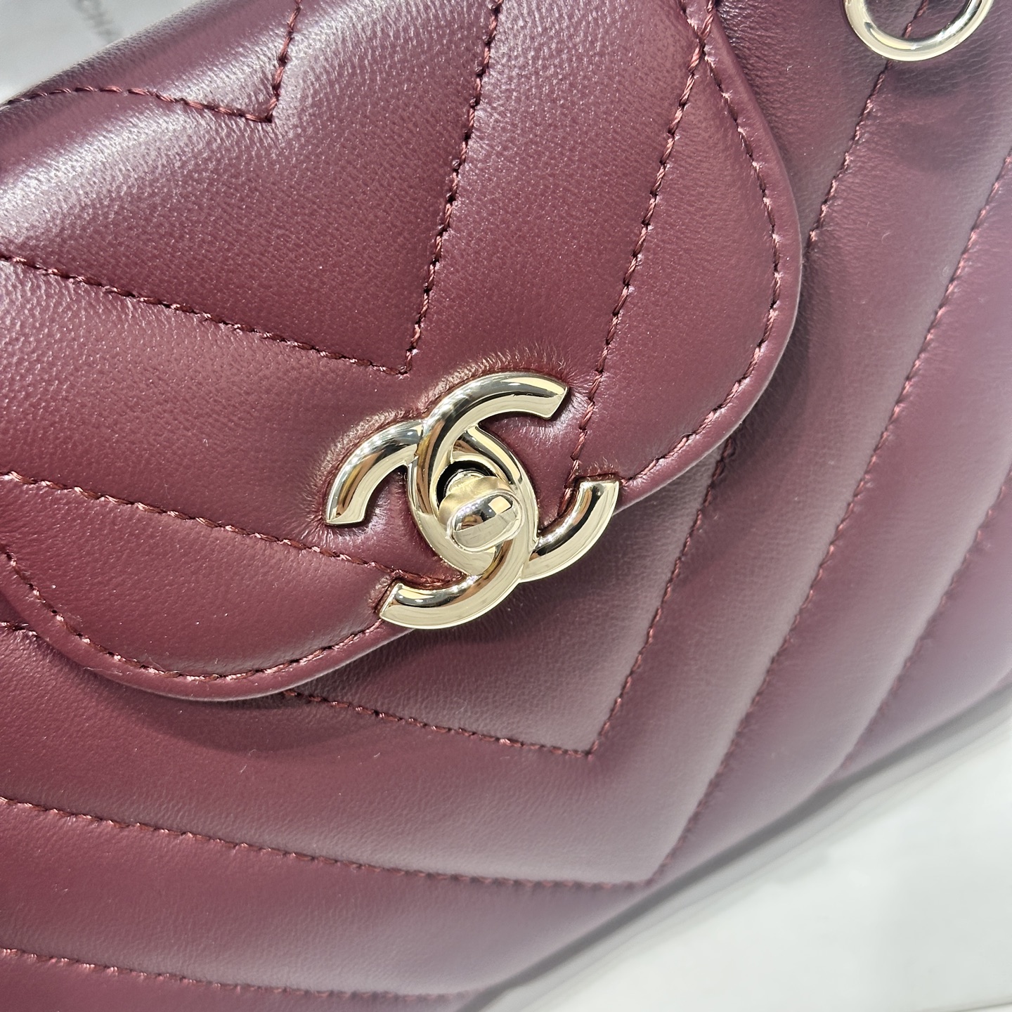 71664_barolo_5 Chanel Kelly Bag Barolo - chanel kelly dupe detail 4