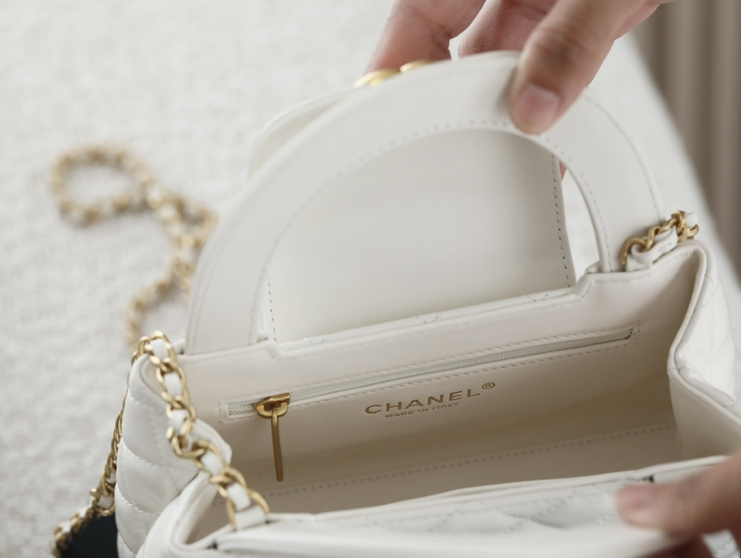 71668_white_5 Chanel Kelly Bag White - fake chanel kelly detail 4