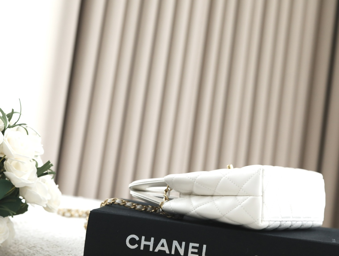 71668_white_6 Chanel Kelly Bag White - fake chanel kelly detail 5
