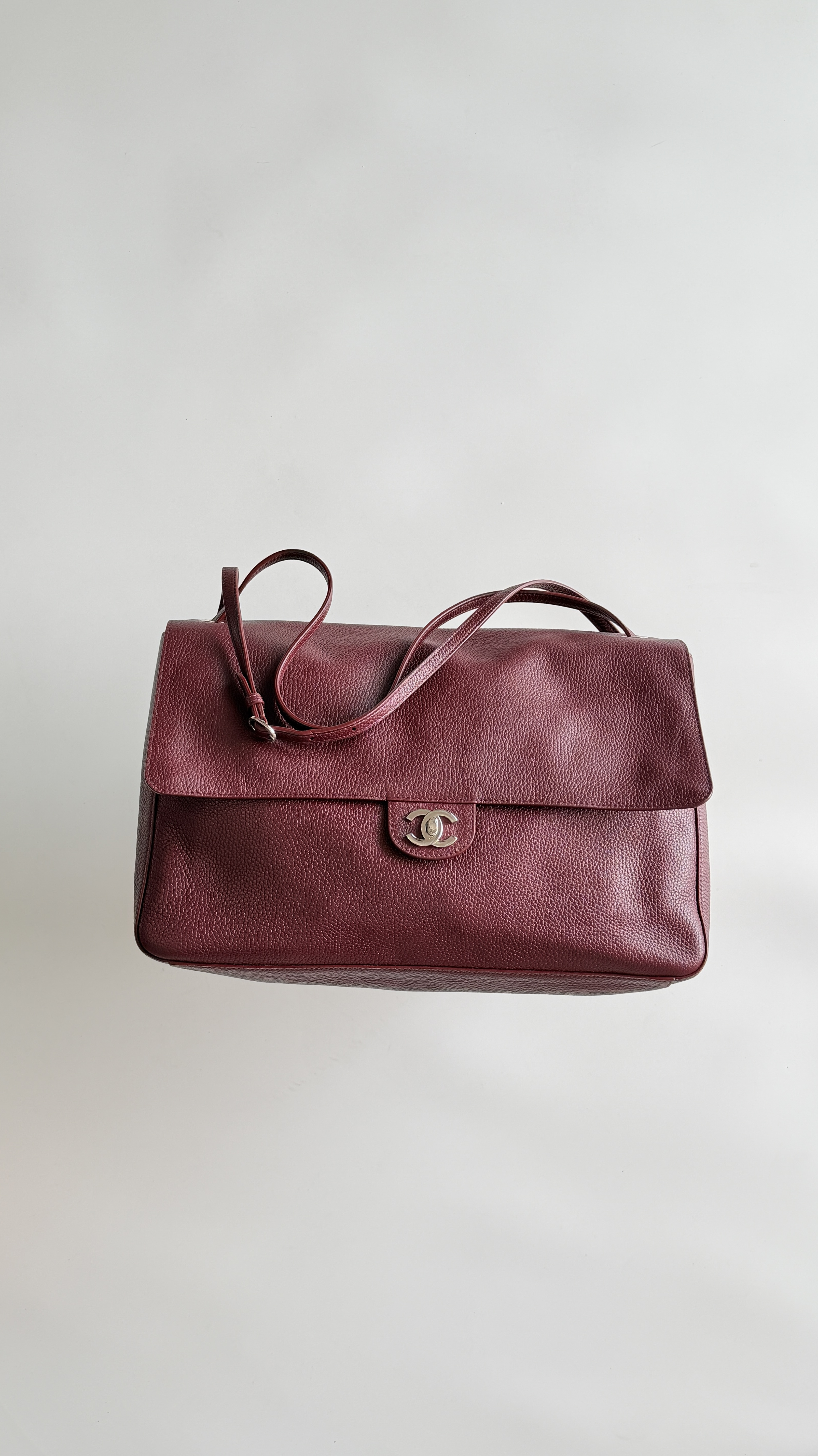 71714_burgundy_1 Chanel 26S Maxi Flap Bag Burgundy - chanel oversized flap replica front view