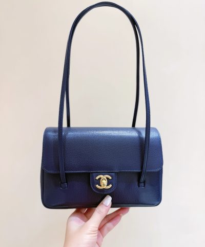 Chanel Preppy Coco 26 Bag Black - chanel preppy coco dupe detail 7