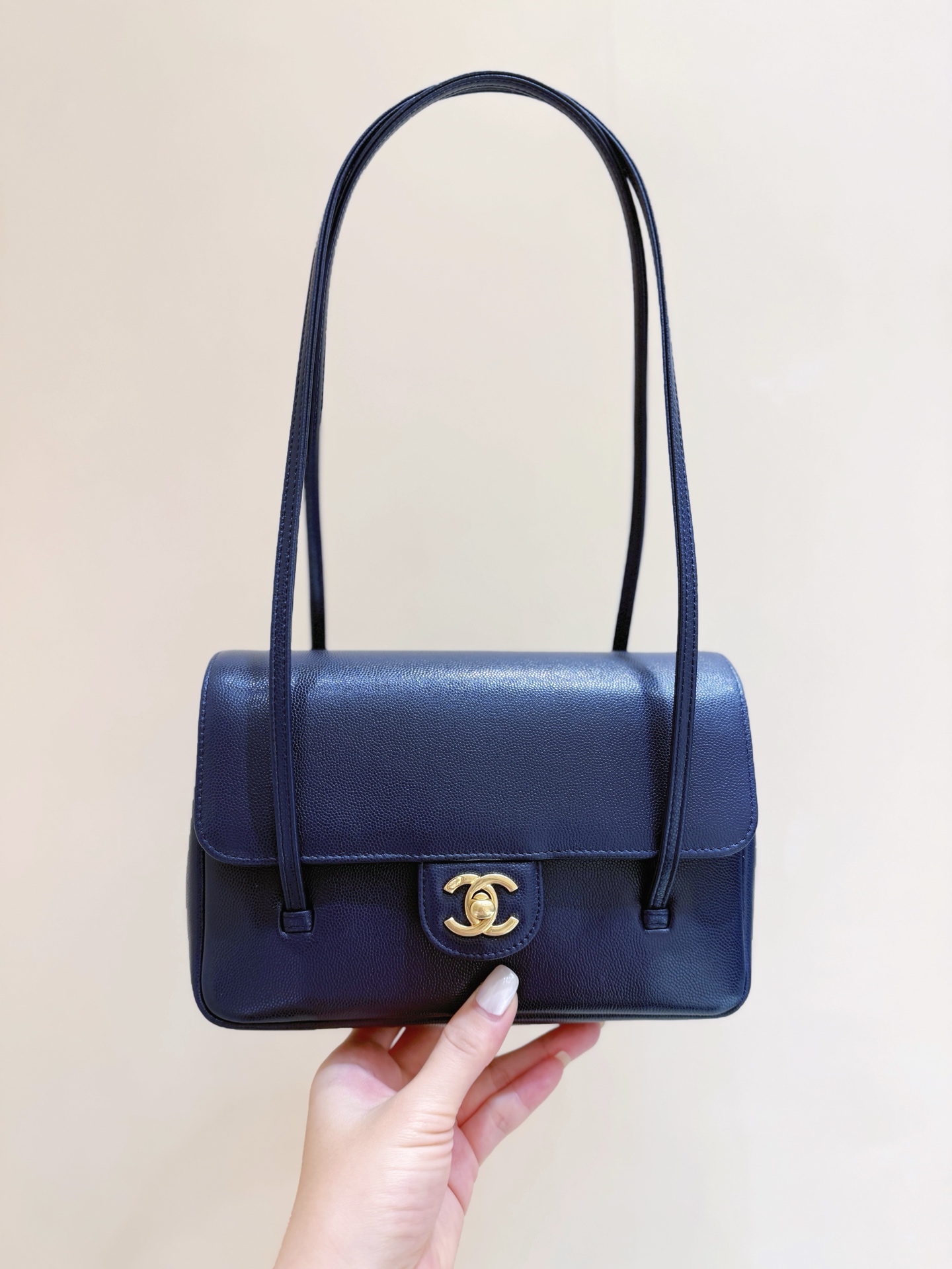 71914_black_8 Chanel Preppy Coco 26 Bag Black - chanel preppy coco dupe detail 7
