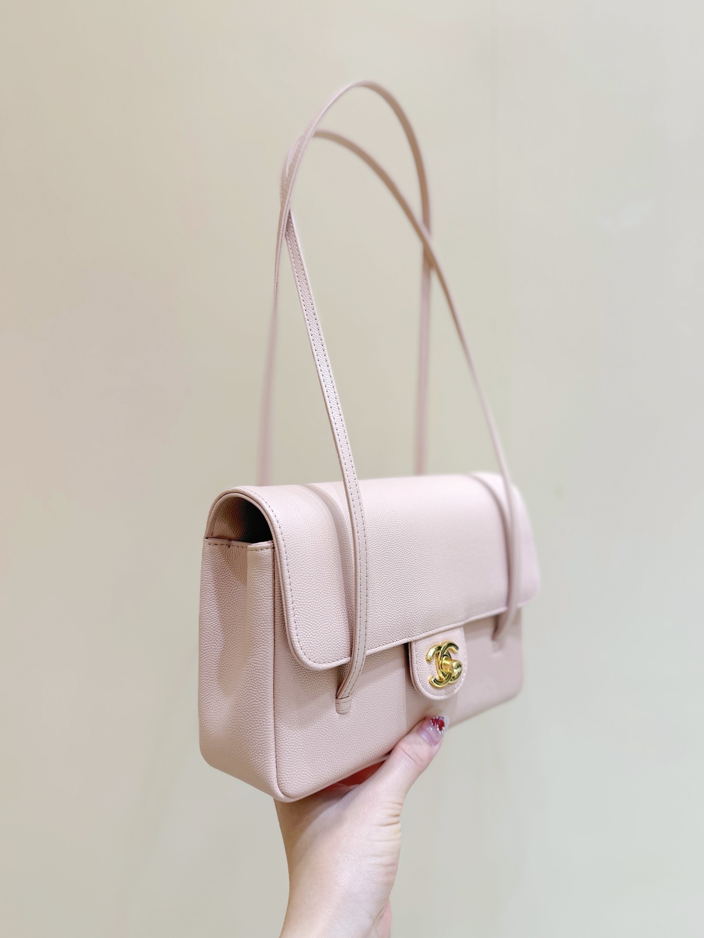 71918_pale-pink_4 Chanel Preppy Coco 26 Bag Pale Pink - fake chanel preppy detail 3