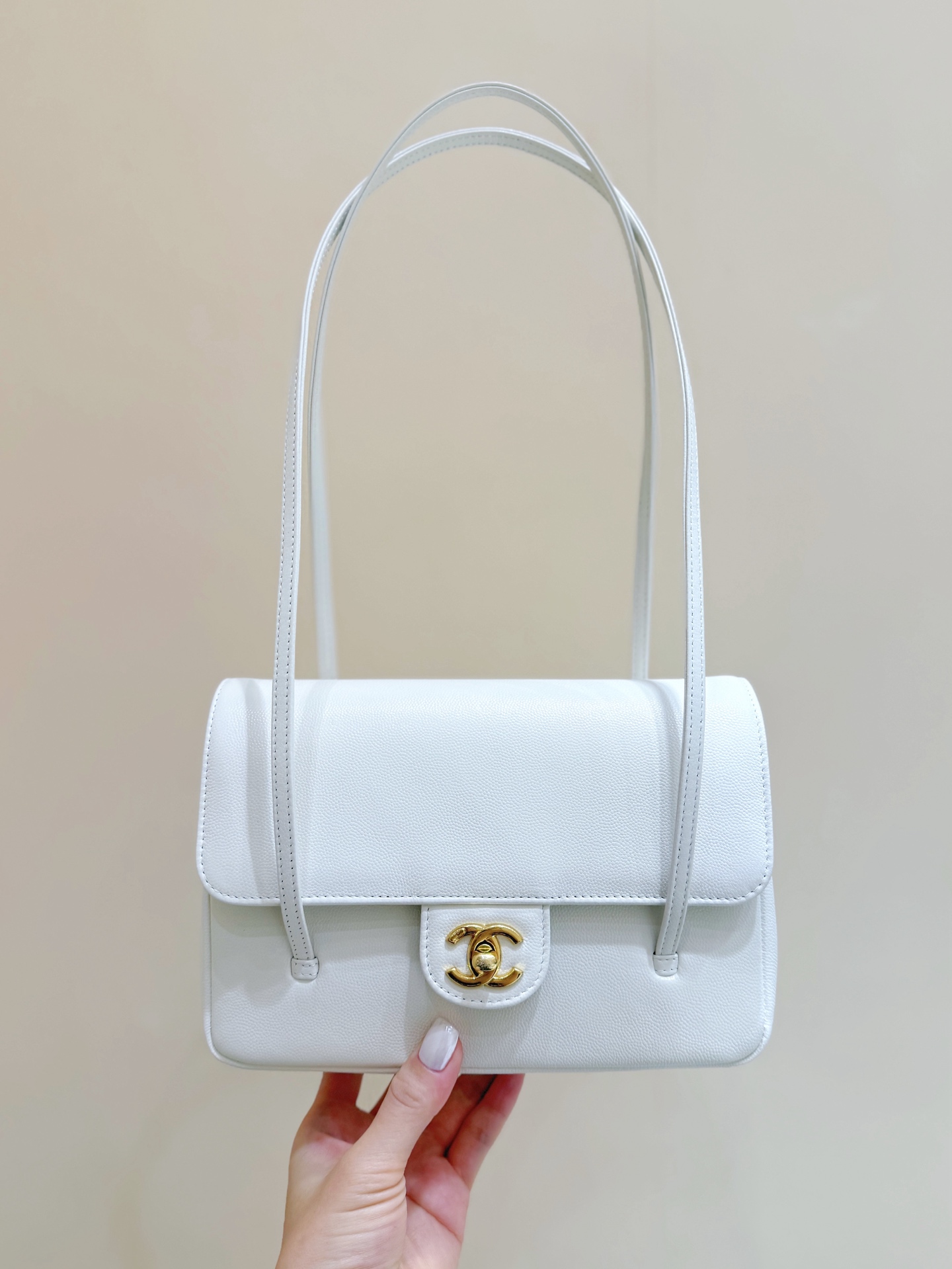 71919_white_4 Chanel Preppy Coco 26 Bag White - chanel preppy coco replica detail 3