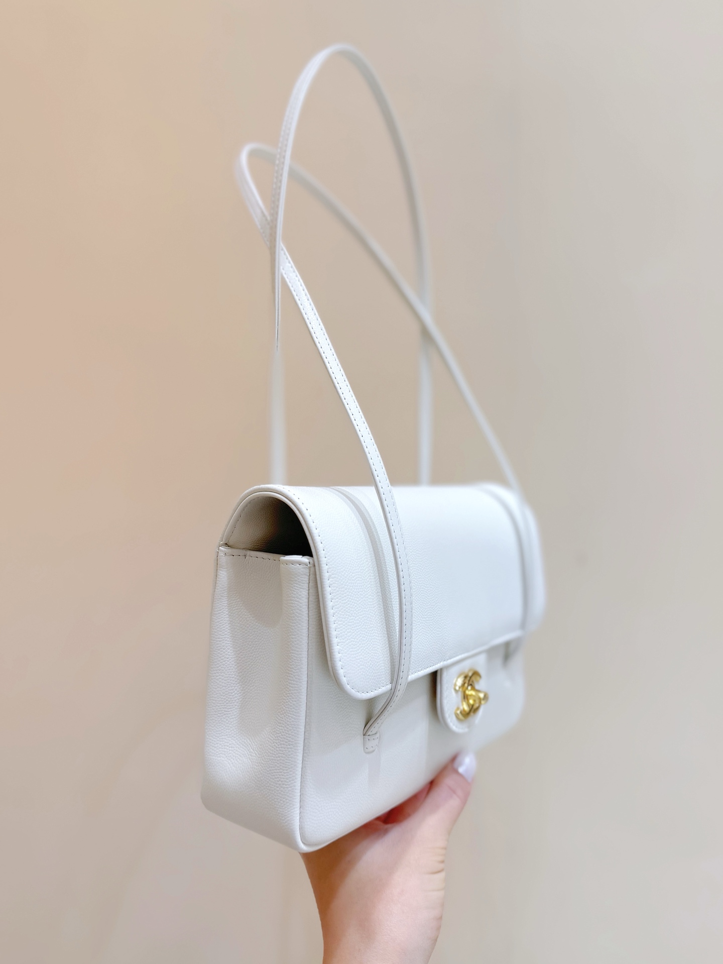 71919_white_9 Chanel Preppy Coco 26 Bag White - chanel preppy coco replica detail 8