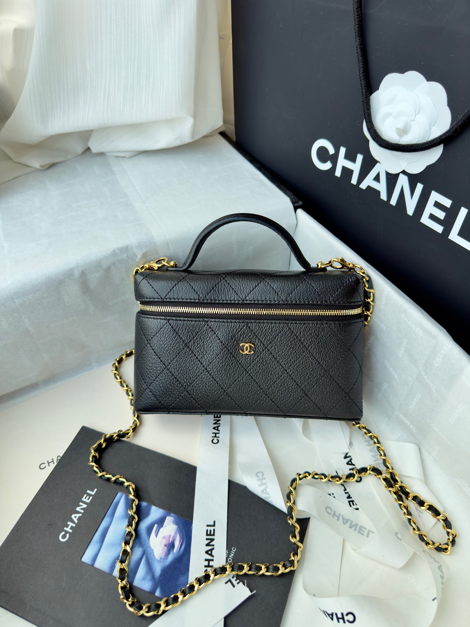 71951_black_1 Chanel 26S Vanity with Chain Black - chanel vanity chain dupe front view