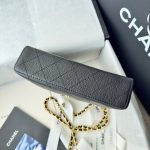 71951_black_6 Chanel 26S Vanity with Chain Black - chanel vanity chain dupe detail 5