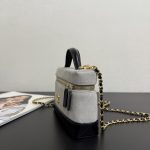 71952_grey-suede_7 Chanel 26S Vanity with Chain Grey Suede - chanel suede vanity replica detail 6