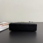 71952_grey-suede_8 Chanel 26S Vanity with Chain Grey Suede - chanel suede vanity replica detail 7