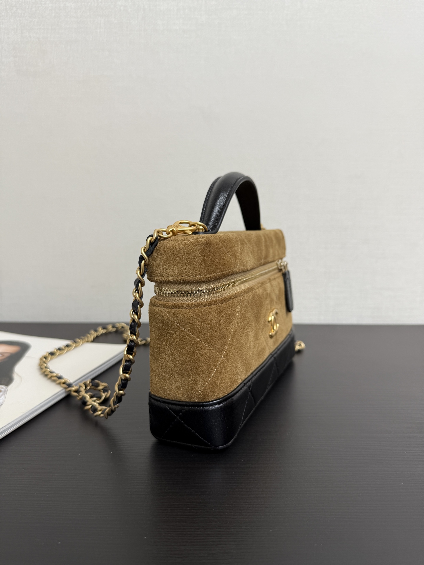 71953_brown-suede_7 Chanel 26S Vanity with Chain Brown Suede - chanel suede vanity dupe detail 6