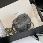 Chanel Mini Vanity Elephant - chanel vanity case replica detail 2