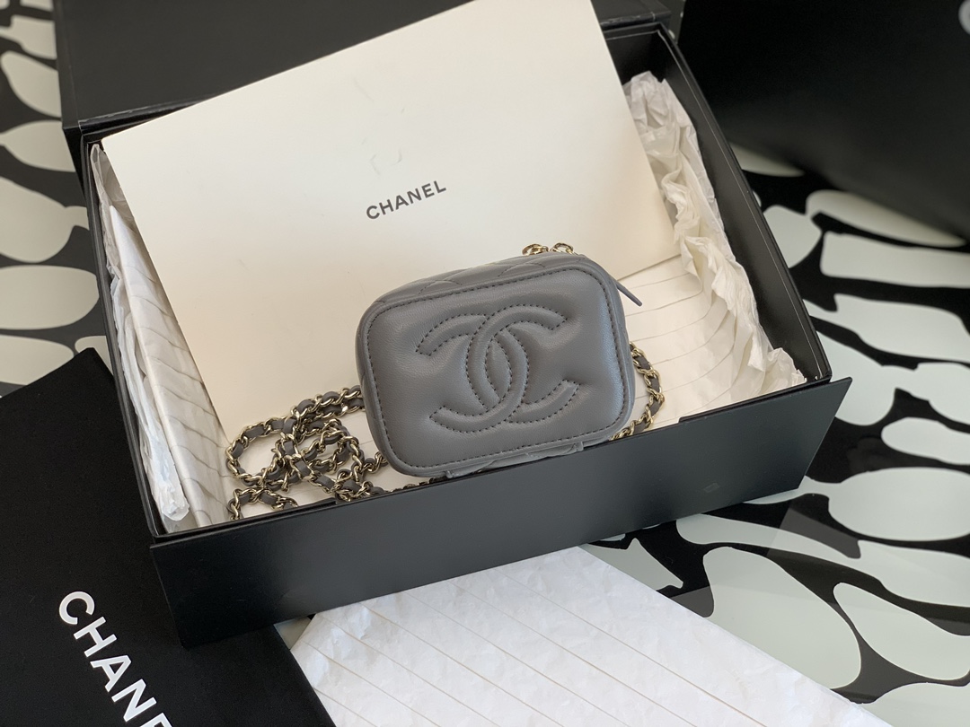 Chanel Mini Vanity Elephant - chanel vanity case replica detail 4