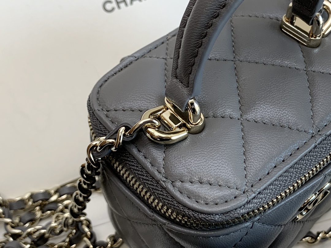 Chanel Mini Vanity Elephant - chanel vanity case replica detail 5