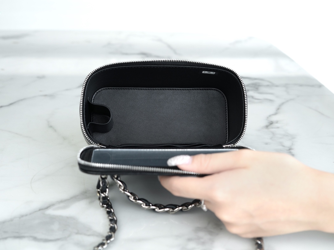 72067_black_6 Chanel Vanity Metal Top Handle Black - chanel vanity bag replica detail 5