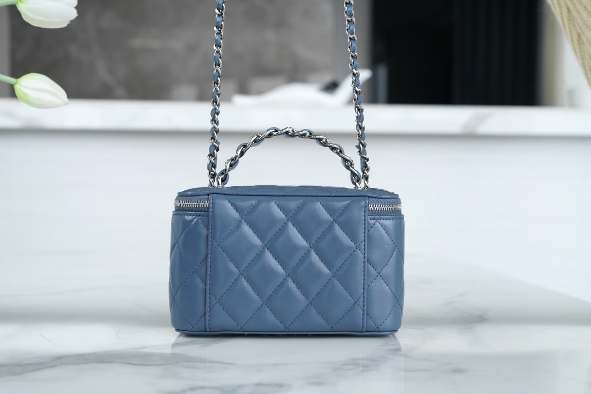 Chanel Vanity Metal Top Handle Cyan - chanel cyan vanity dupe detail 3