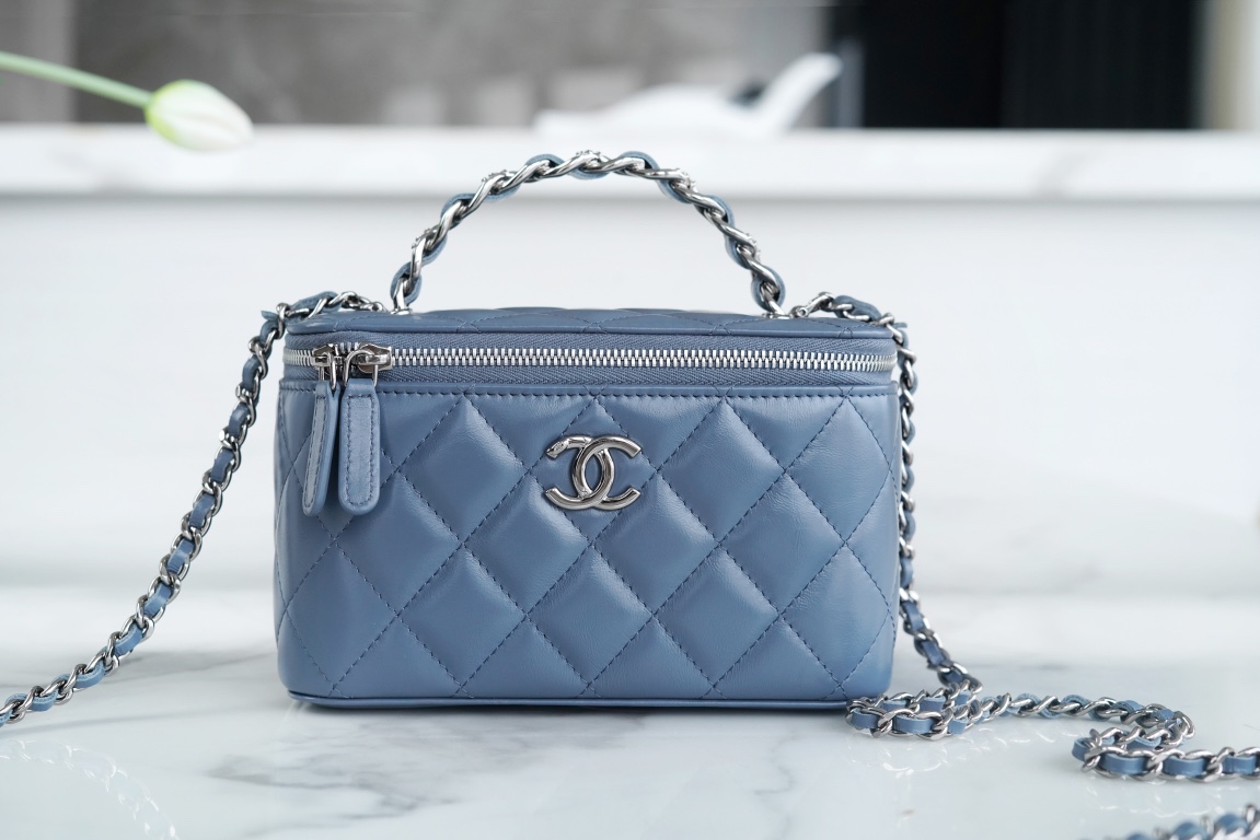 Chanel Vanity Metal Top Handle Cyan - chanel cyan vanity dupe detail 8