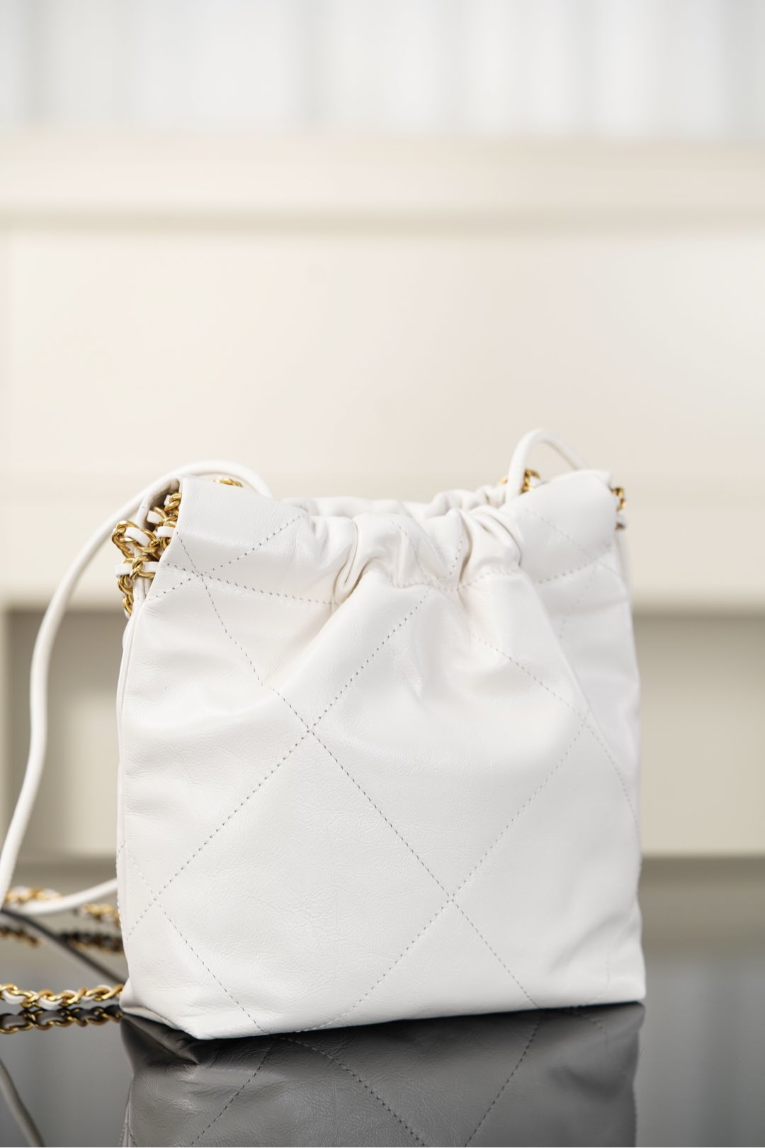 72161_white_2 Chanel 22 Mini Bag White - chanel 22 mini white dupe detail 1