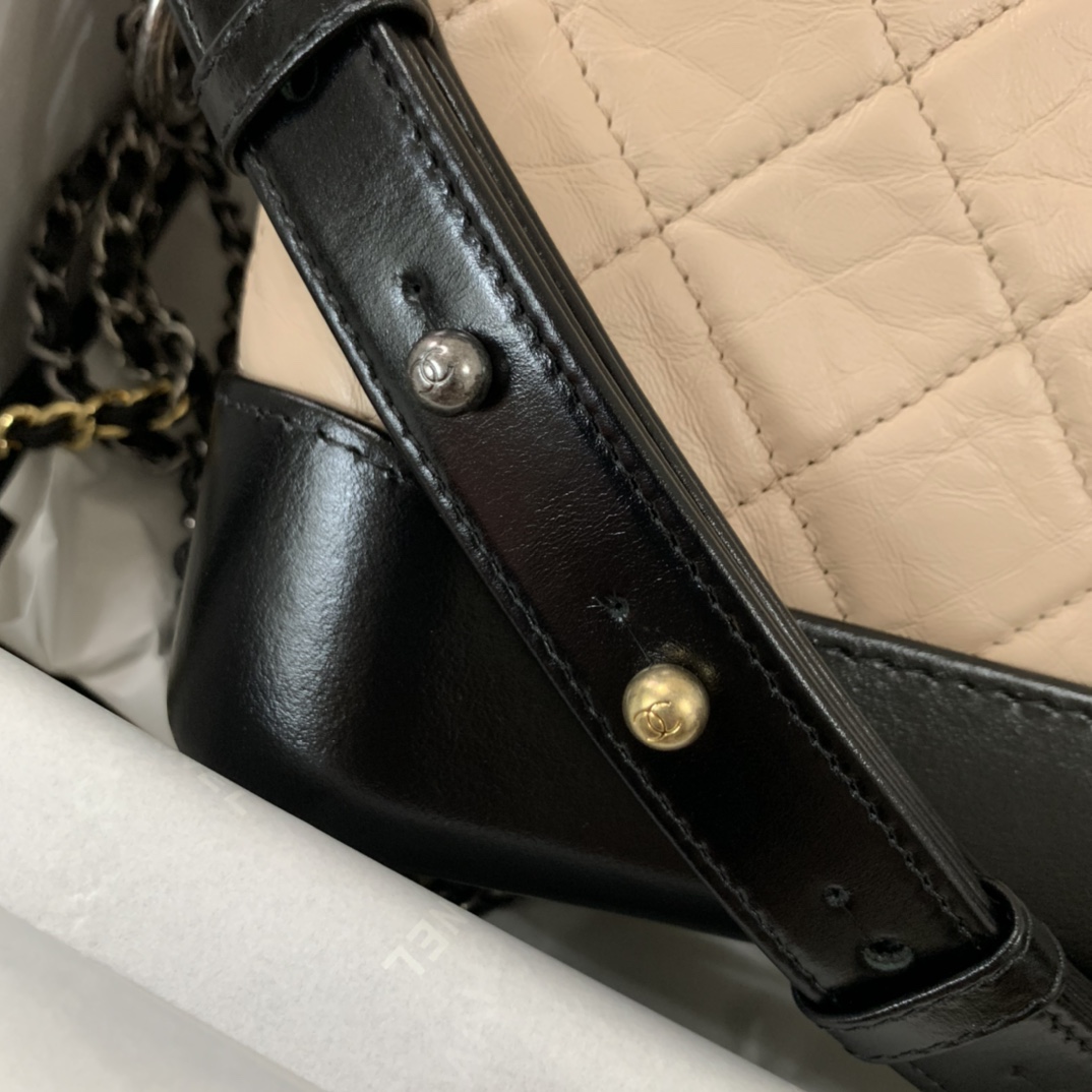 72181_beige_6 Chanel Gabrielle Hobo Bag Beige - chanel gabrielle beige dupe detail 5