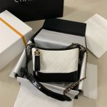 Chanel Gabrielle Hobo Bag White - chanel gabrielle white dupe front view